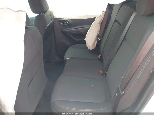 3GNCJKSB2LL150095 2020 CHEVROLET TRAX - Image 8