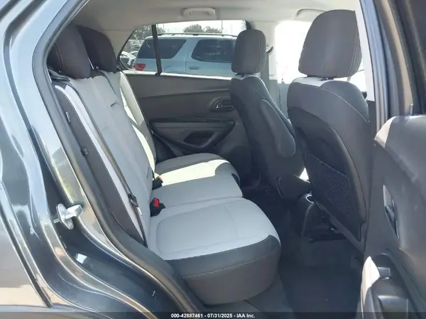 3GNCJKSB2LL155152 2020 CHEVROLET TRAX - Image 8