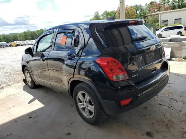 3GNCJKSB2LL166653 2020 CHEVROLET TRAX - Image 2