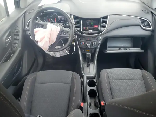 3GNCJKSB2LL178351 2020 CHEVROLET TRAX - Image 8