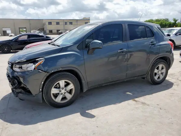 3GNCJKSB2LL209811 2020 CHEVROLET TRAX - Image 1