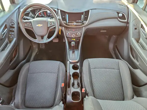 3GNCJKSB2LL263125 2020 CHEVROLET TRAX - Image 8