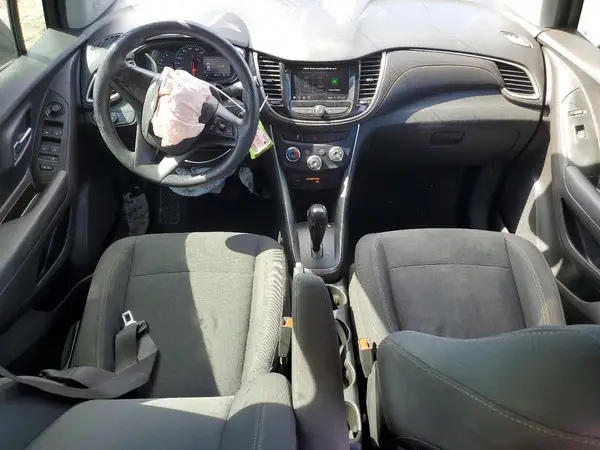 3GNCJKSB2LL289871 2020 CHEVROLET TRAX - Image 8