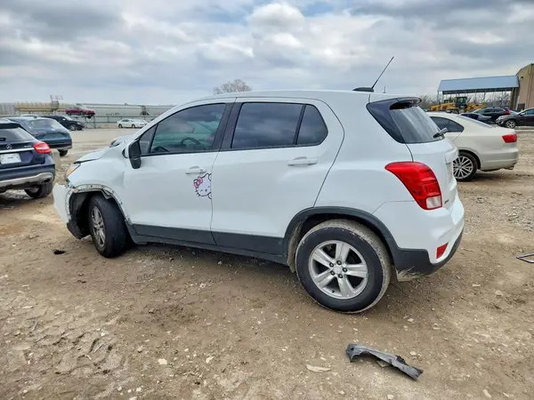 3GNCJKSB2LL295069 2020 CHEVROLET TRAX - Image 2