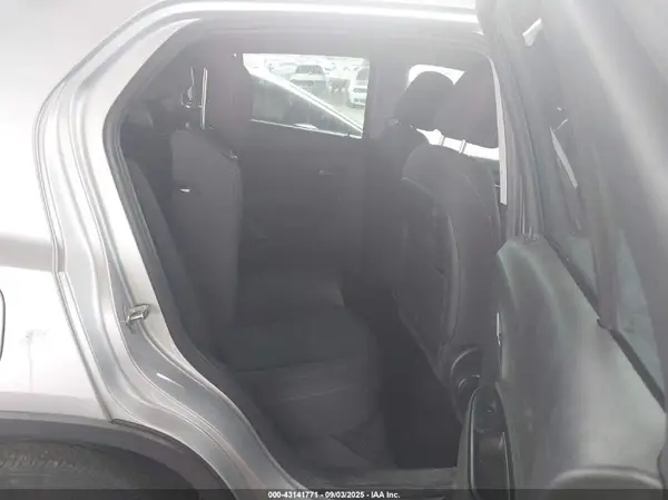 3GNCJKSB2LL332265 2020 CHEVROLET TRAX - Image 8