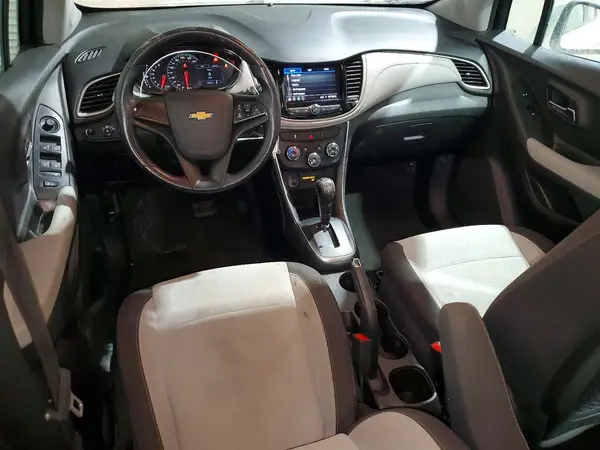 3GNCJKSB2LL335232 2020 CHEVROLET TRAX - Image 8