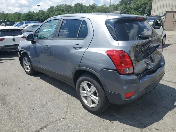 3GNCJKSB2LL338146 2020 CHEVROLET TRAX - Image 2