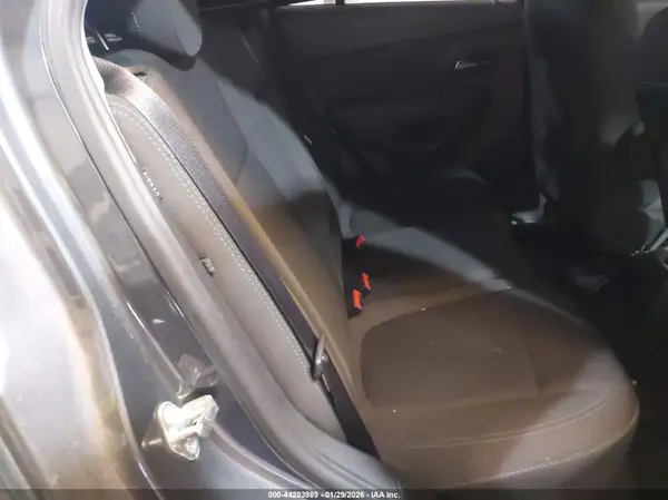 3GNCJKSB3GL120920 2016 CHEVROLET TRAX - Image 8