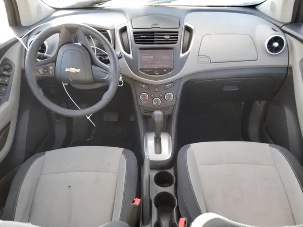 3GNCJKSB3GL171012 2016 CHEVROLET TRAX - Image 8