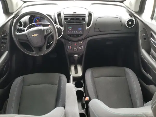 3GNCJKSB3GL236425 2016 CHEVROLET TRAX - Image 8