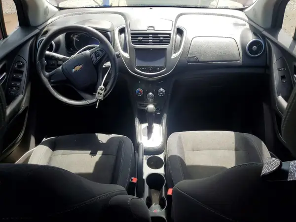 3GNCJKSB3GL238367 2016 CHEVROLET TRAX - Image 8