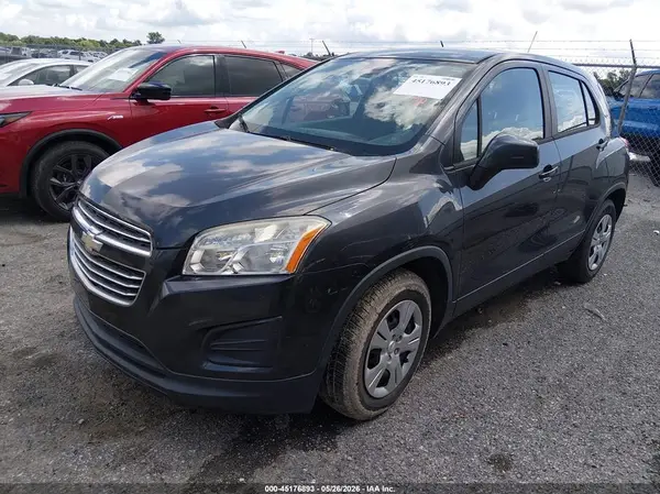 3GNCJKSB3GL254472 2016 CHEVROLET TRAX - Image 2