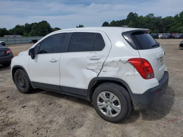 3GNCJKSB3GL257078 2016 CHEVROLET TRAX - Image 2