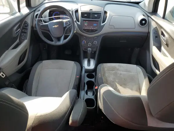 3GNCJKSB3GL275760 2016 CHEVROLET TRAX - Image 8