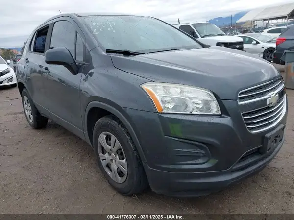3GNCJKSB3GL279615 2016 CHEVROLET TRAX - Image 1