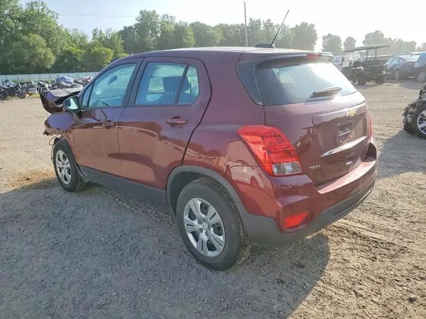 3GNCJKSB3HL133619 2017 CHEVROLET TRAX - Image 2