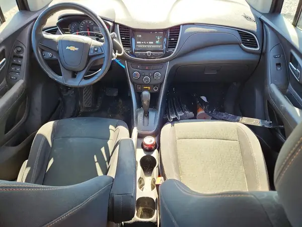3GNCJKSB3HL168886 2017 CHEVROLET TRAX - Image 8