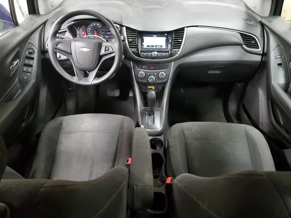 3GNCJKSB3HL177586 2017 CHEVROLET TRAX - Image 8
