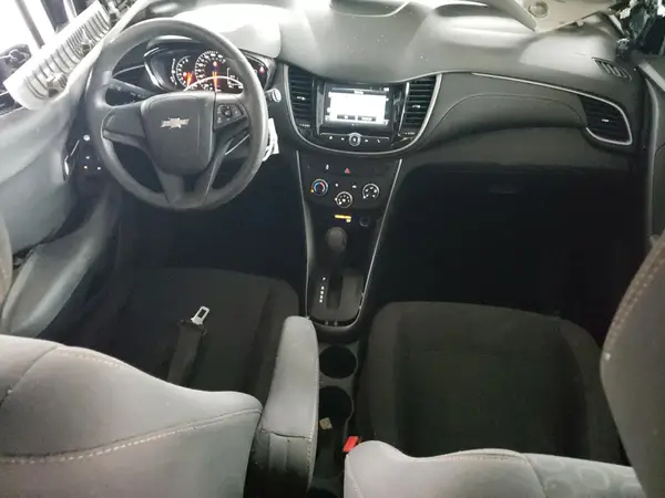 3GNCJKSB3HL178687 2017 CHEVROLET TRAX - Image 8