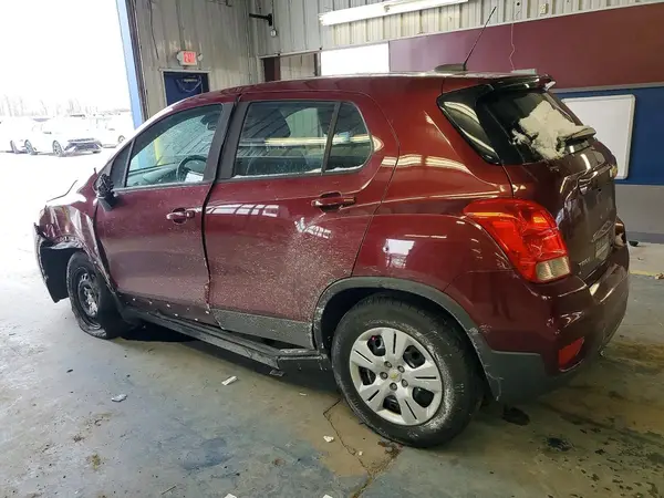 3GNCJKSB3HL187177 2017 CHEVROLET TRAX - Image 2