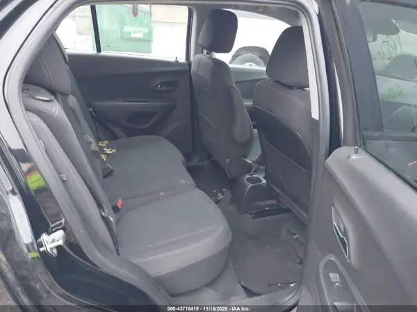 3GNCJKSB3HL188507 2017 CHEVROLET TRAX - Image 8