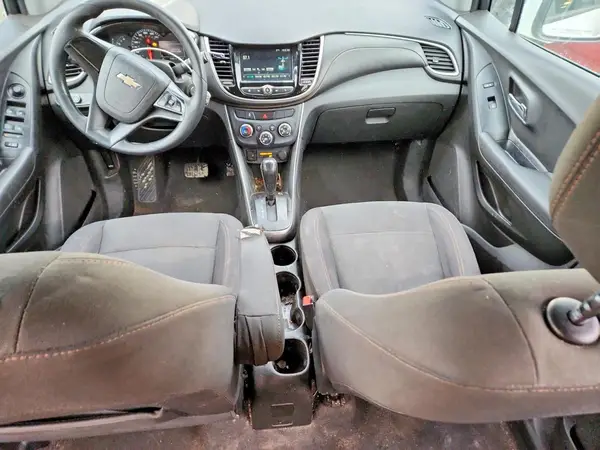 3GNCJKSB3HL193108 2017 CHEVROLET TRAX - Image 8