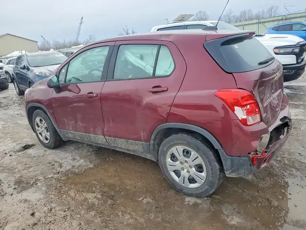 3GNCJKSB3HL211719 2017 CHEVROLET TRAX - Image 2