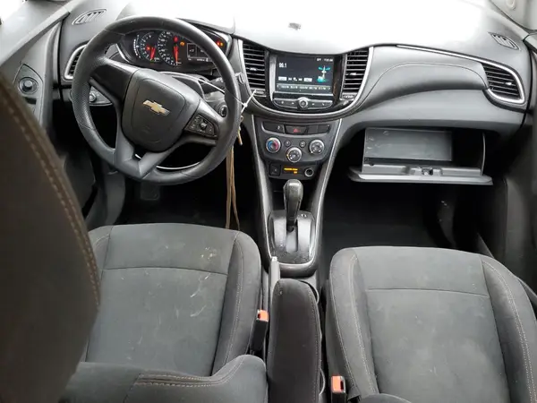 3GNCJKSB3HL211803 2017 CHEVROLET TRAX - Image 8