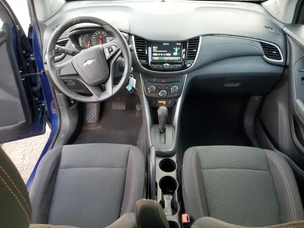 3GNCJKSB3HL220484 2017 CHEVROLET TRAX - Image 8
