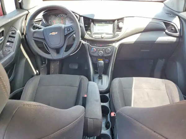 3GNCJKSB3HL224440 2017 CHEVROLET TRAX - Image 8