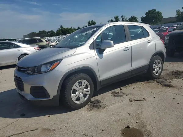 3GNCJKSB3HL232943 2017 CHEVROLET TRAX - Image 1