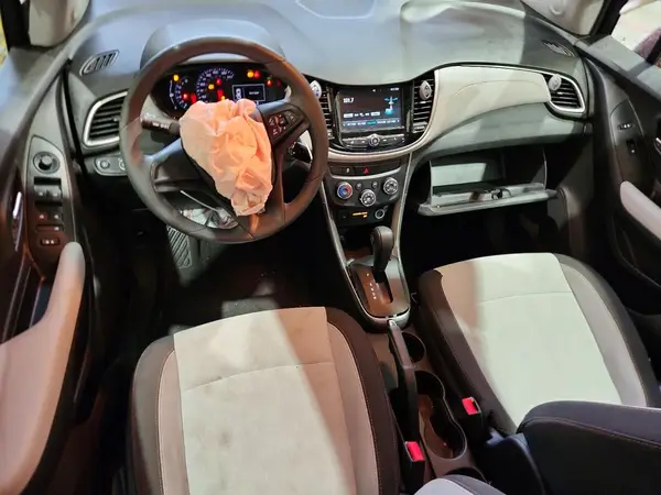 3GNCJKSB3HL239679 2017 CHEVROLET TRAX - Image 8