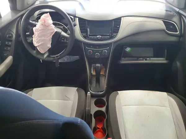 3GNCJKSB3HL249757 2017 CHEVROLET TRAX - Image 8
