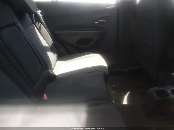 3GNCJKSB3HL253534 2017 CHEVROLET TRAX - Image 8