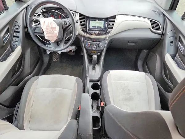 3GNCJKSB3HL259141 2017 CHEVROLET TRAX - Image 8