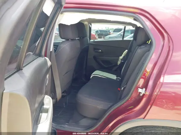 3GNCJKSB3HL273475 2017 CHEVROLET TRAX - Image 8