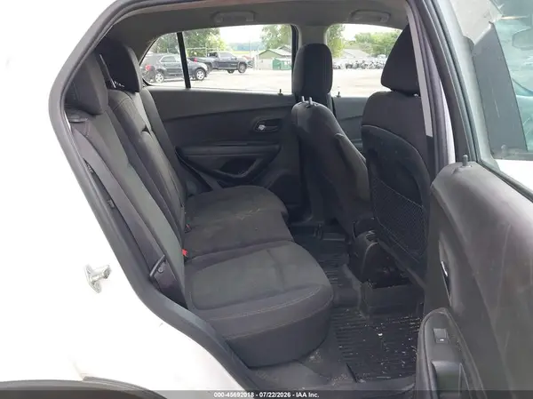 3GNCJKSB3HL285979 2017 CHEVROLET TRAX - Image 8