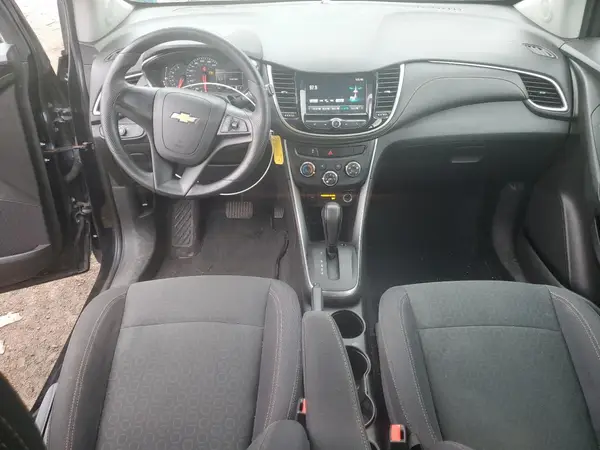 3GNCJKSB3HL286579 2017 CHEVROLET TRAX - Image 8