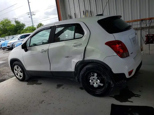 3GNCJKSB3JL174418 2018 CHEVROLET TRAX - Image 2
