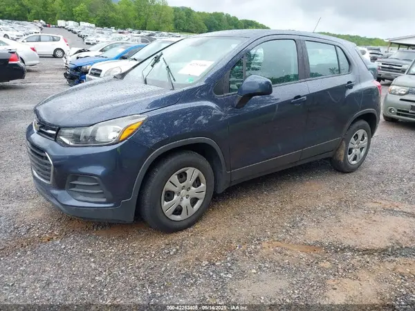 3GNCJKSB3JL189680 2018 CHEVROLET TRAX - Image 2