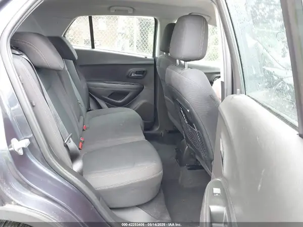 3GNCJKSB3JL189680 2018 CHEVROLET TRAX - Image 8