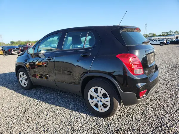 3GNCJKSB3JL191204 2018 CHEVROLET TRAX - Image 2