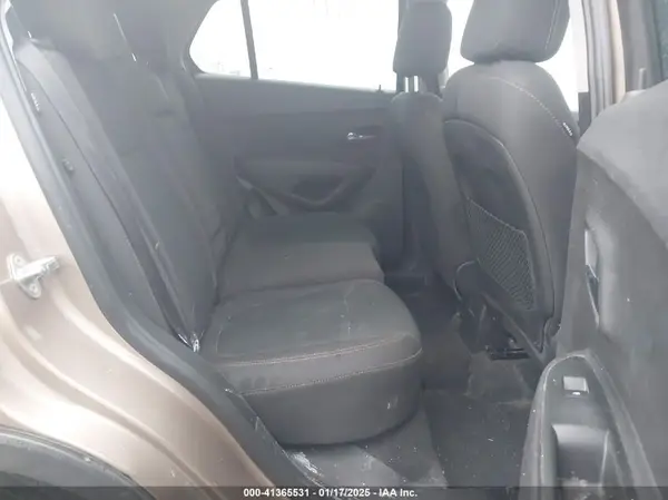 3GNCJKSB3JL200905 2018 CHEVROLET TRAX - Image 8