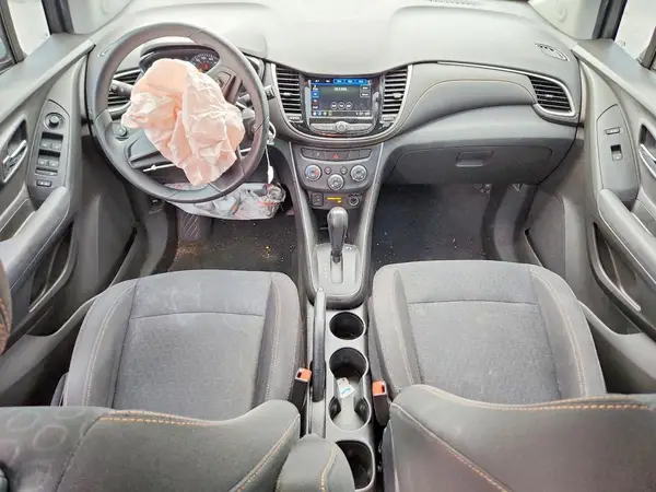3GNCJKSB3JL224475 2018 CHEVROLET TRAX - Image 8