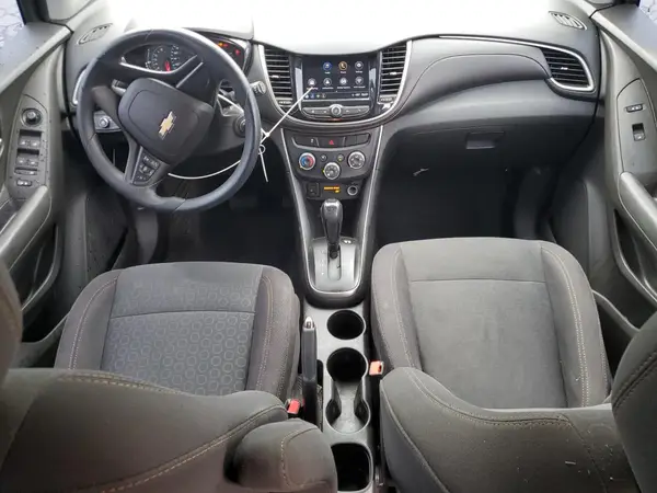3GNCJKSB3JL260439 2018 CHEVROLET TRAX - Image 8