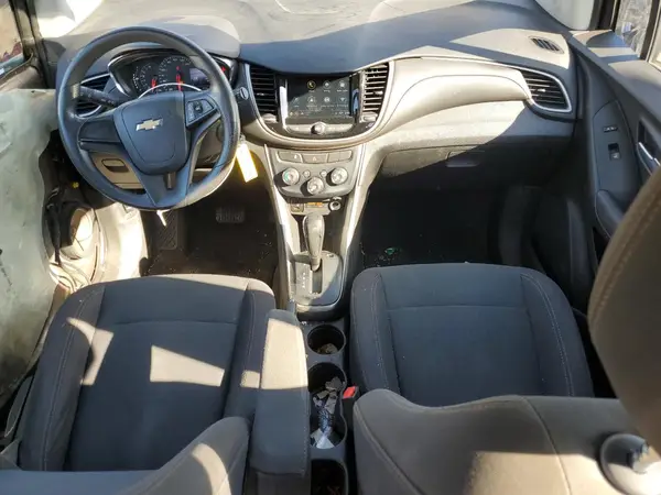 3GNCJKSB3JL287401 2018 CHEVROLET TRAX - Image 8