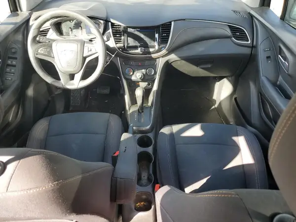 3GNCJKSB3JL362629 2018 CHEVROLET TRAX - Image 8