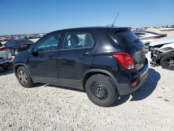 3GNCJKSB3JL389149 2018 CHEVROLET TRAX - Image 2