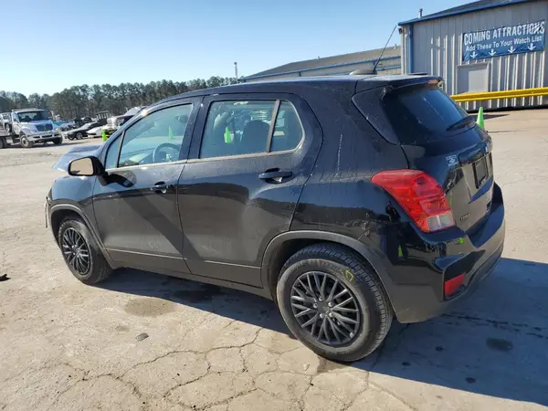 3GNCJKSB3KL174534 2019 CHEVROLET TRAX - Image 2