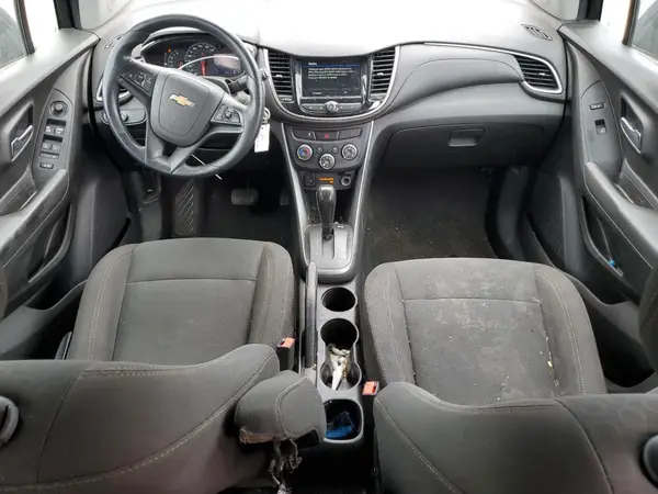 3GNCJKSB3KL211792 2019 CHEVROLET TRAX - Image 8